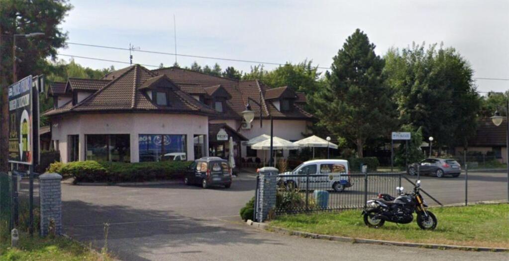 Adampol Pokoje Strumien Luaran gambar